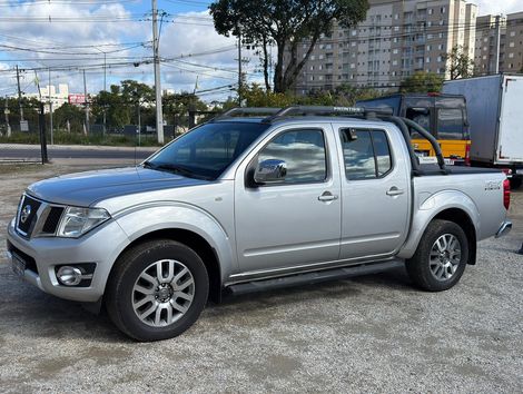 Nissan Frontier SL CD 4x4 2.5TB Diesel Aut