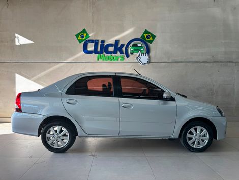 Toyota ETIOS X Plus Sedan 1.5 Flex 16V 4p Aut.