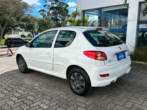 Peugeot 207 XR 1.4 Flex 8V 3p