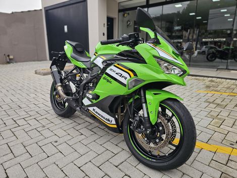 KAWASAKI NINJA ZX-4R