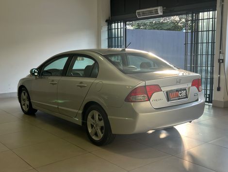 Honda Civic Sedan EXS 1.8/1.8 Flex 16V Aut. 4p