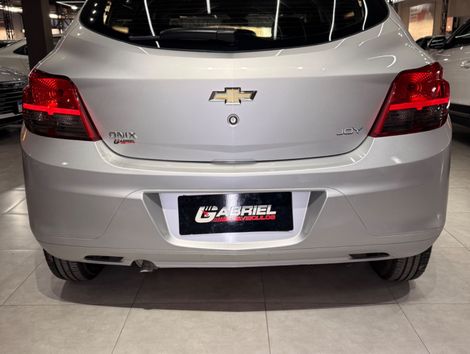Chevrolet ONIX HATCH Joy 1.0 8V Flex 5p Mec.