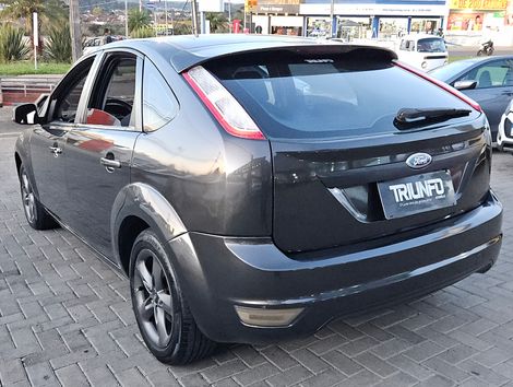 Ford Focus 1.6 S/SE/SE Plus Flex 8V/16V  5p