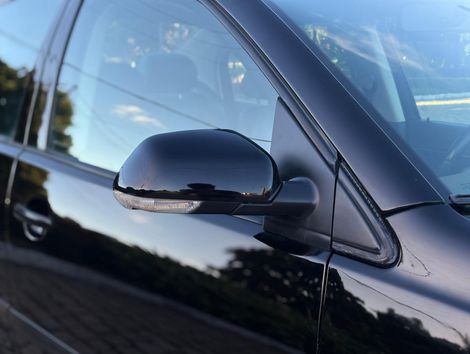 VolksWagen Polo Sedan 1.6 Mi Total Flex 8V 4p
