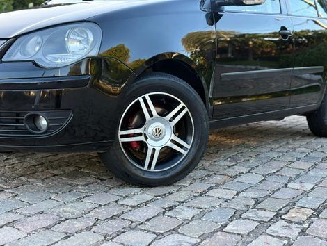 VolksWagen Polo Sedan 1.6 Mi Total Flex 8V 4p