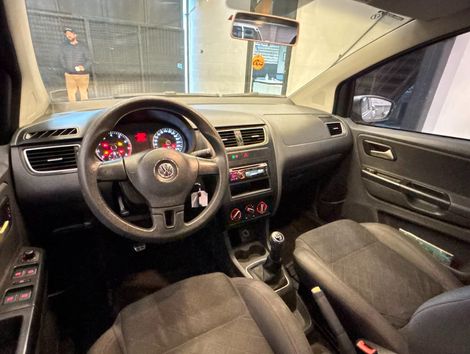 VolksWagen Fox 1.6 Mi Total Flex 8V 5p