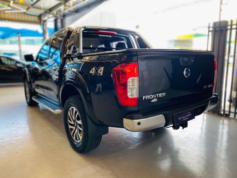 Nissan Frontier LE CD 4x4 2.3 Bi-TB Diesel Aut.