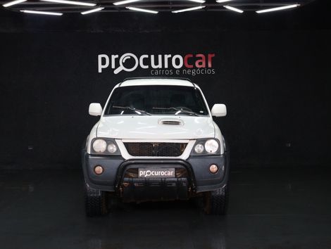 Mitsubishi L200 OUTDOOR HPE 2.5 4x4 CD T.Dies. Mec.