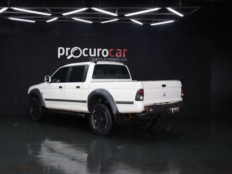 Mitsubishi L200 OUTDOOR HPE 2.5 4x4 CD T.Dies. Mec.