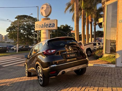 Renault CAPTUR Intense Bose 1.6 16V Flex 5p Aut.