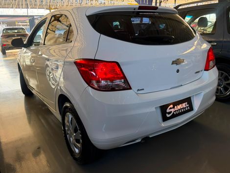 Chevrolet ONIX HATCH LT 1.0 8V FlexPower 5p Mec.
