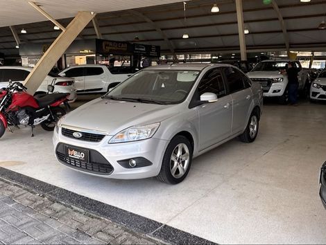 Ford Focus Sedan 2.0 16V/2.0 16V Flex 4p Aut.