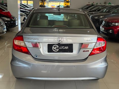 Honda Civic Sedan LXR 2.0 Flexone 16V Aut. 4p