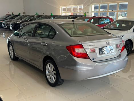 Honda Civic Sedan LXR 2.0 Flexone 16V Aut. 4p