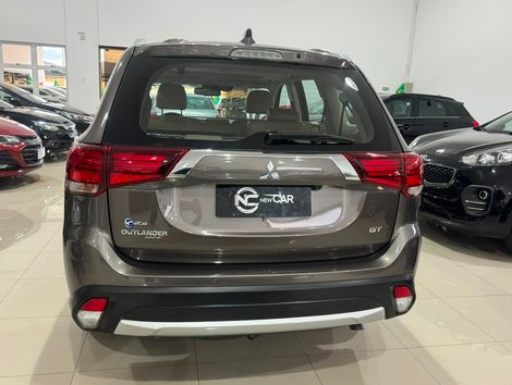 Mitsubishi OUTLANDER 3.0/ GT 3.0 V6 Aut.