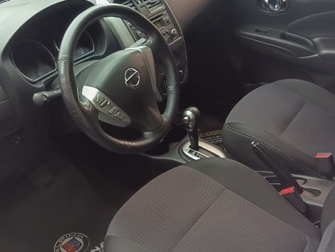 Nissan VERSA SV 1.6 16V FlexStart 4p Aut.