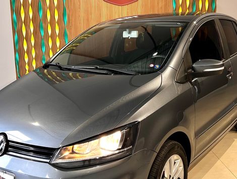 VolksWagen Fox Connect 1.6 Flex 8V 5p