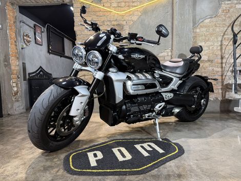 TRIUMPH ROCKET III R 2500cc