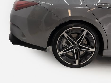 Mercedes CLA-35 AMG 4MATIC 2.0 TB Aut. (Híbrido)