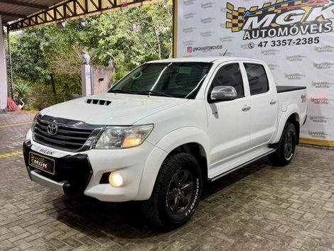 Toyota Hilux CD SRV D4-D 4x4 3.0 TDI Diesel Aut