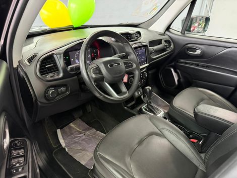 Jeep Renegade Long. T270 1.3 TB 4x2 Flex Aut.