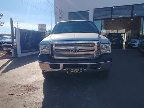 FORD F-350 CD 4p (diesel)
