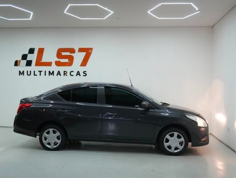 Nissan VERSA 1.0 12V FlexStart 4p Mec.
