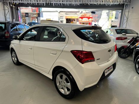 Chevrolet ONIX HATCH LT 1.4 8V FlexPower 5p Mec.