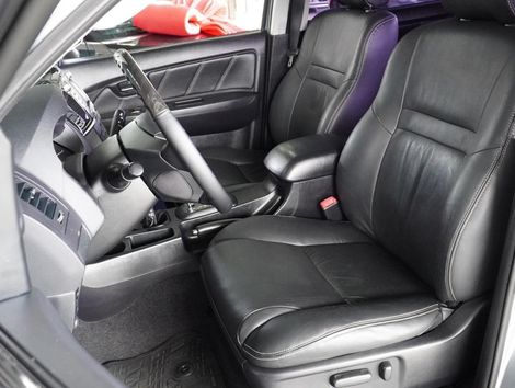 Toyota Hilux SW4 SRV D4-D 4x4 3.0 TDI Dies. Aut
