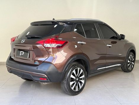 Nissan KICKS SL 1.6 16V FlexStar 5p Aut.