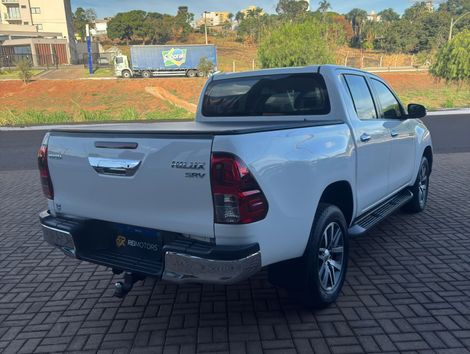 Toyota Hilux CD SRV 4x2 2.7 Flex 16V Aut.