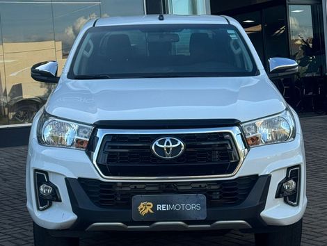 Toyota Hilux CD SRV 4x2 2.7 Flex 16V Aut.