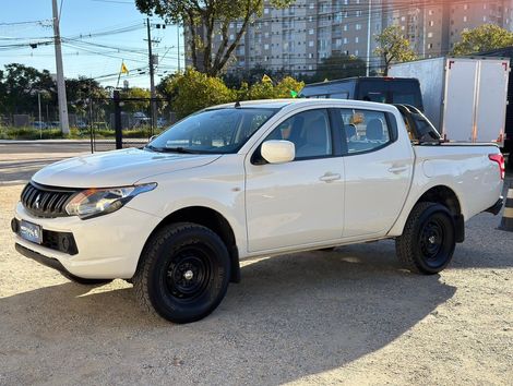 Mitsubishi L200 Triton MotorSports HPE 2.4 Dies.