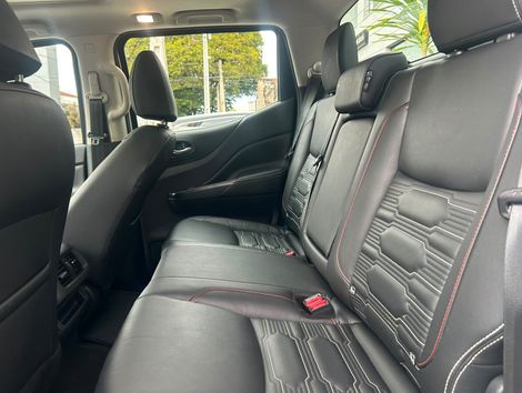 Nissan Frontier PRO4X CD 4x4 2.3 Bi-TB Die. Aut