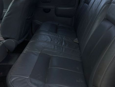 Toyota Hilux CD D4-D 4x4 2.5 16V 102cv TB Dies.
