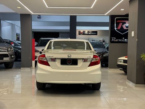 Honda Civic Sedan LXS 1.8/1.8 Flex 16V Mec. 4p