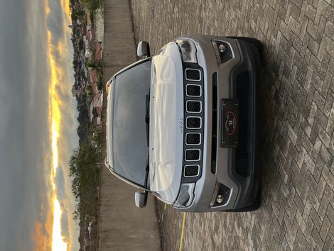 Jeep COMPASS LONGITUDE 2.0 4x2 Flex 16V Aut.