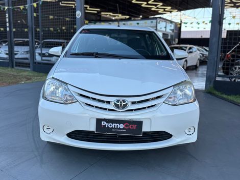 Toyota ETIOS X Sedan 1.5 Flex 16V 4p Mec.