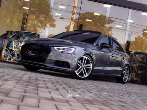 Audi A3 Sed.Perf. Black 2.0 TFSI S-tr. (Hib.)