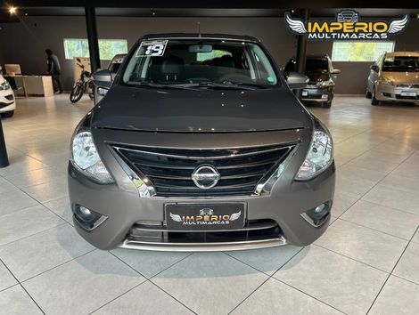 Nissan VERSA SL 1.6 16V FlexStart 4p Aut.