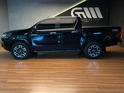 Toyota Hilux CD SRX 4x4 2.8 TDI 16V Diesel Aut.