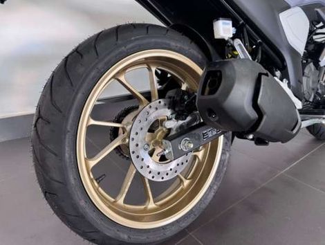 YAMAHA FZ15