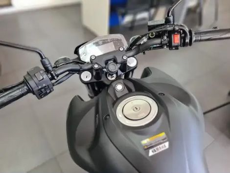 YAMAHA FZ15