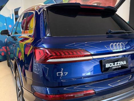 Audi Q7 S-Line 3.0 V6 TFSI Quattro Tiptronic