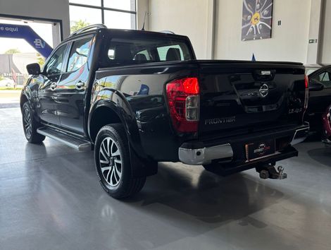 Nissan Frontier LE CD 4x4 2.3 Bi-TB Diesel Aut.