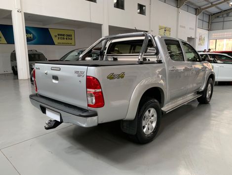 Toyota Hilux CD SRV D4-D 4x4 3.0 TDI Diesel Aut