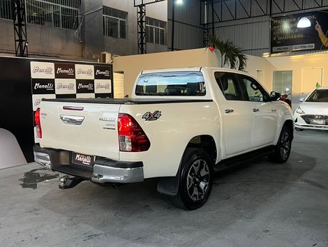 Toyota Hilux CD SRX 4x4 2.8 TDI 16V Diesel Aut.