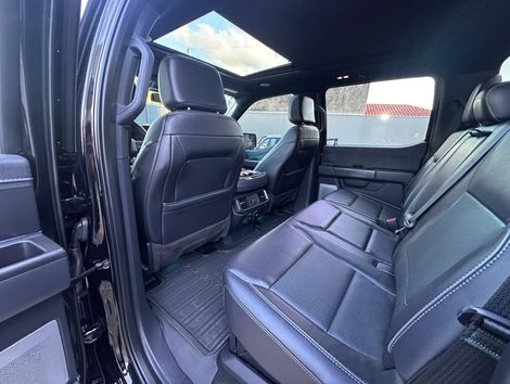 Ford F-150 Lariat Black 4x4 5.0 V8