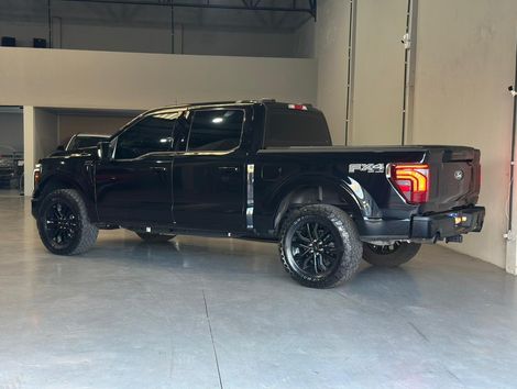 Ford F-150 Lariat Black 4x4 5.0 V8