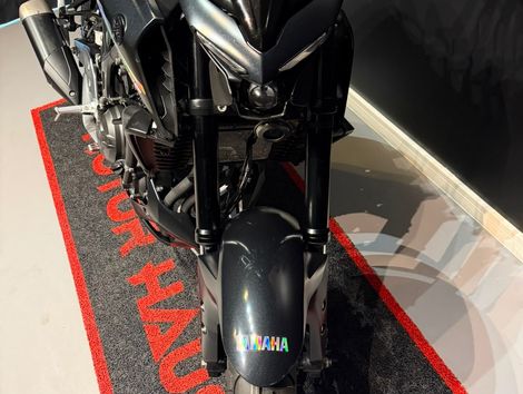 YAMAHA MT-03 321/ABS